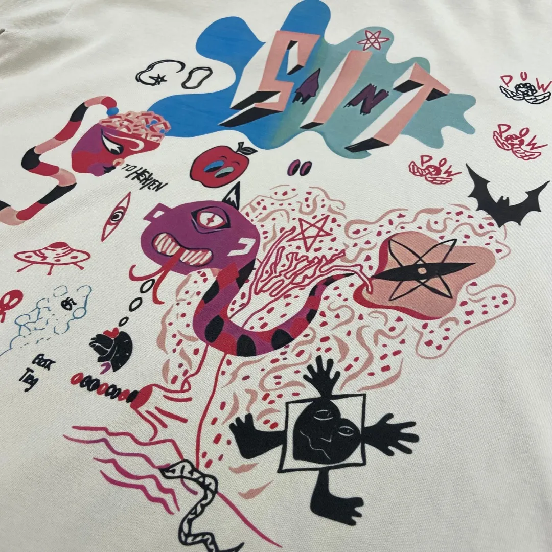 Saint Michael's new retro monster cartoon pattern round neck, loose pure cotton short sleeves, digital white ink direct injection, the fabric is breathable, and the pattern is three-dimensional and clear. Fabric: Double yarn 240g Style number: S835 Size: S-M-L-XL Color: Off-white Price: P110